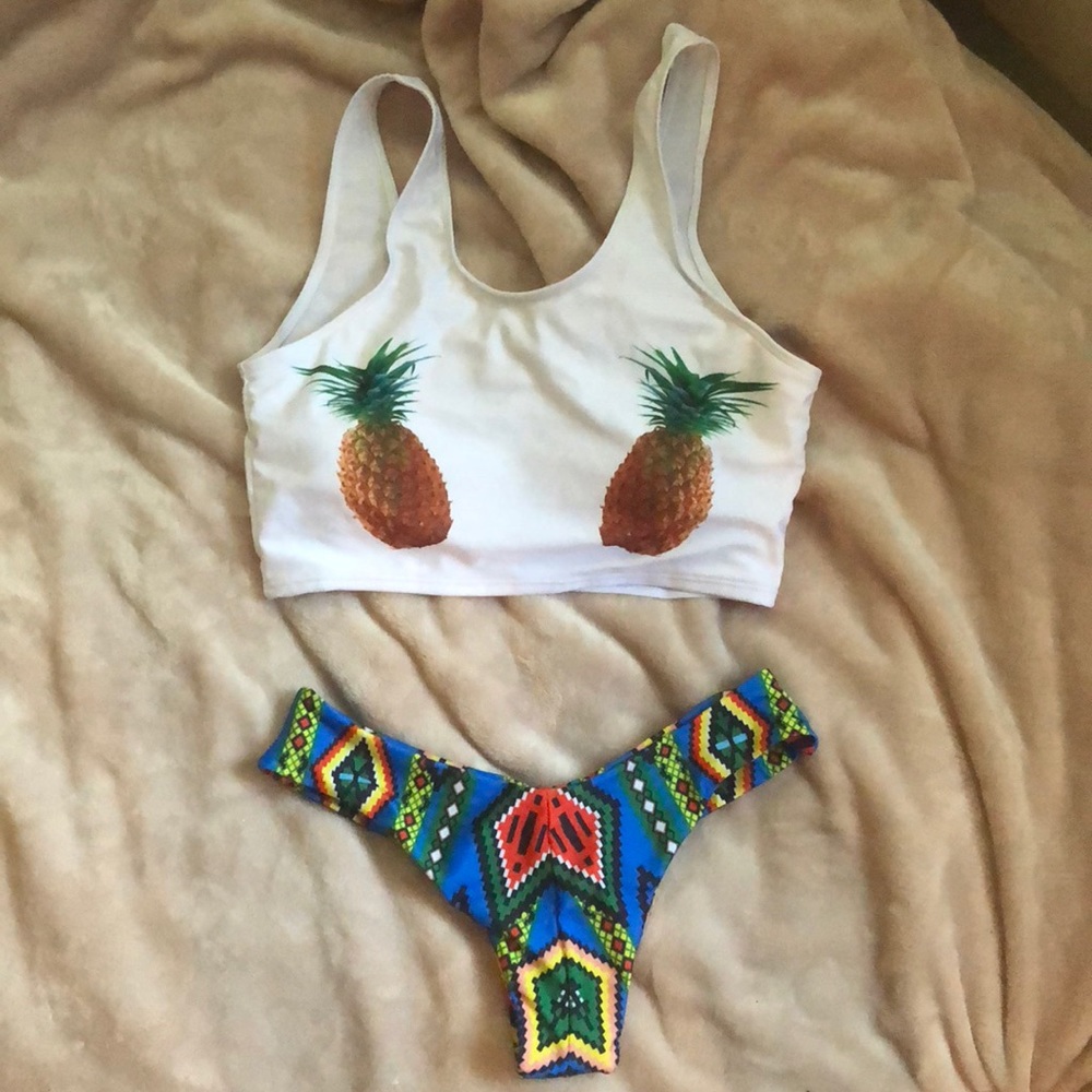 Bathing suit